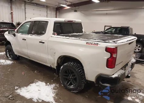2019 Chevrolet Silverado 1500 Custom Trail Boss z USA, uszkodzony, nr VIN 3GCPYCEH2KG122462